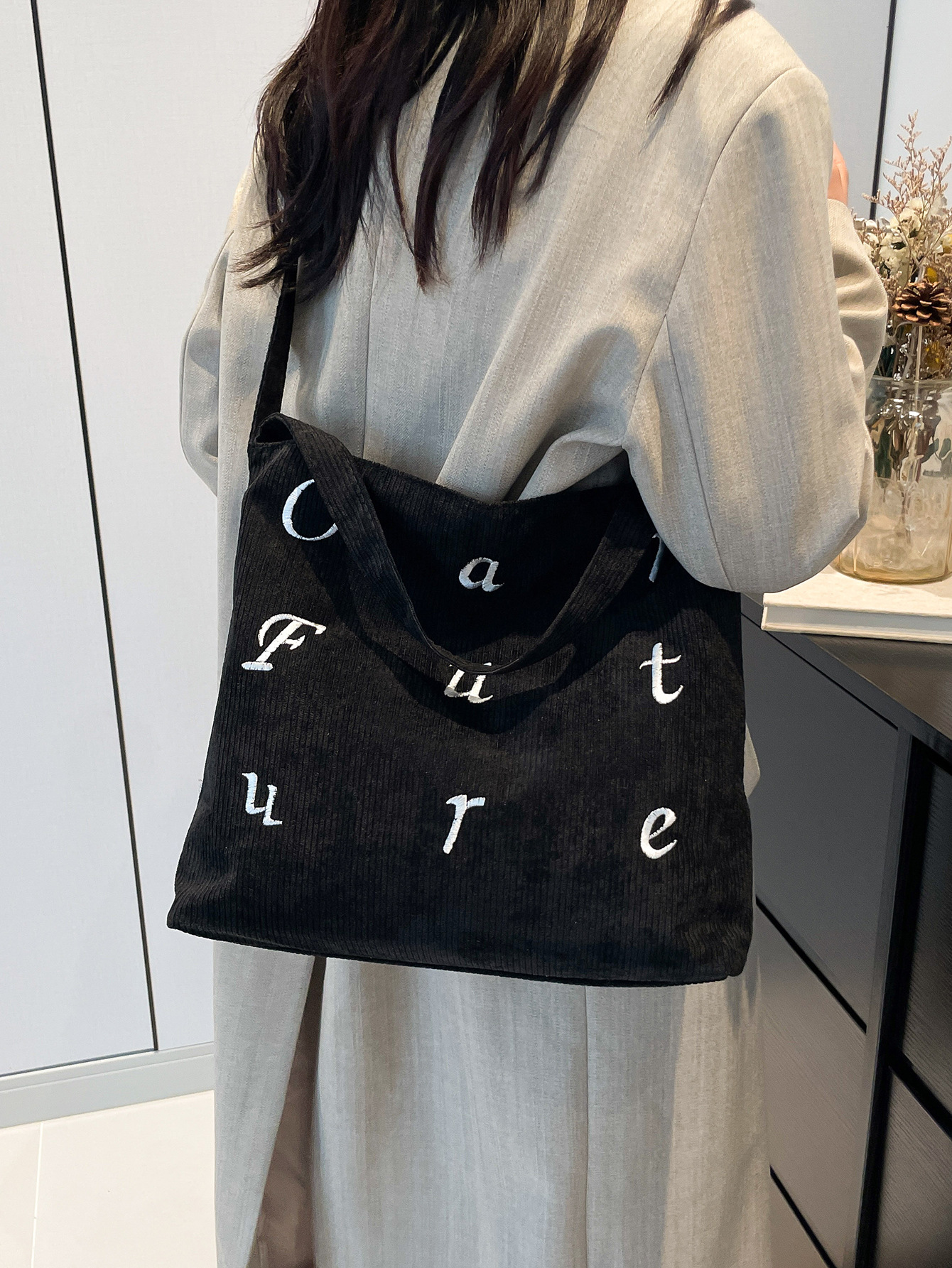 2025 Designer New Autumn 3 2024 Tote Student Commuter Large Capacity Shoulder Bag for Women