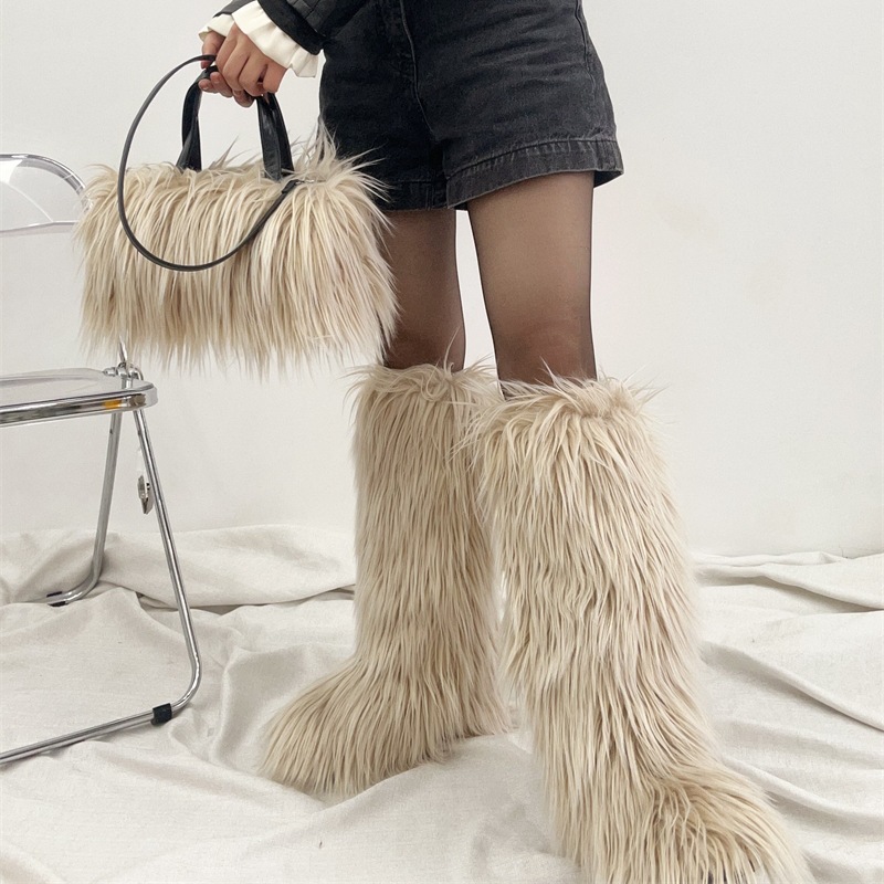 New Punk Style Large-sized High Boots Knee High Snow Boots Handbag Plush Imitation Wool Set.