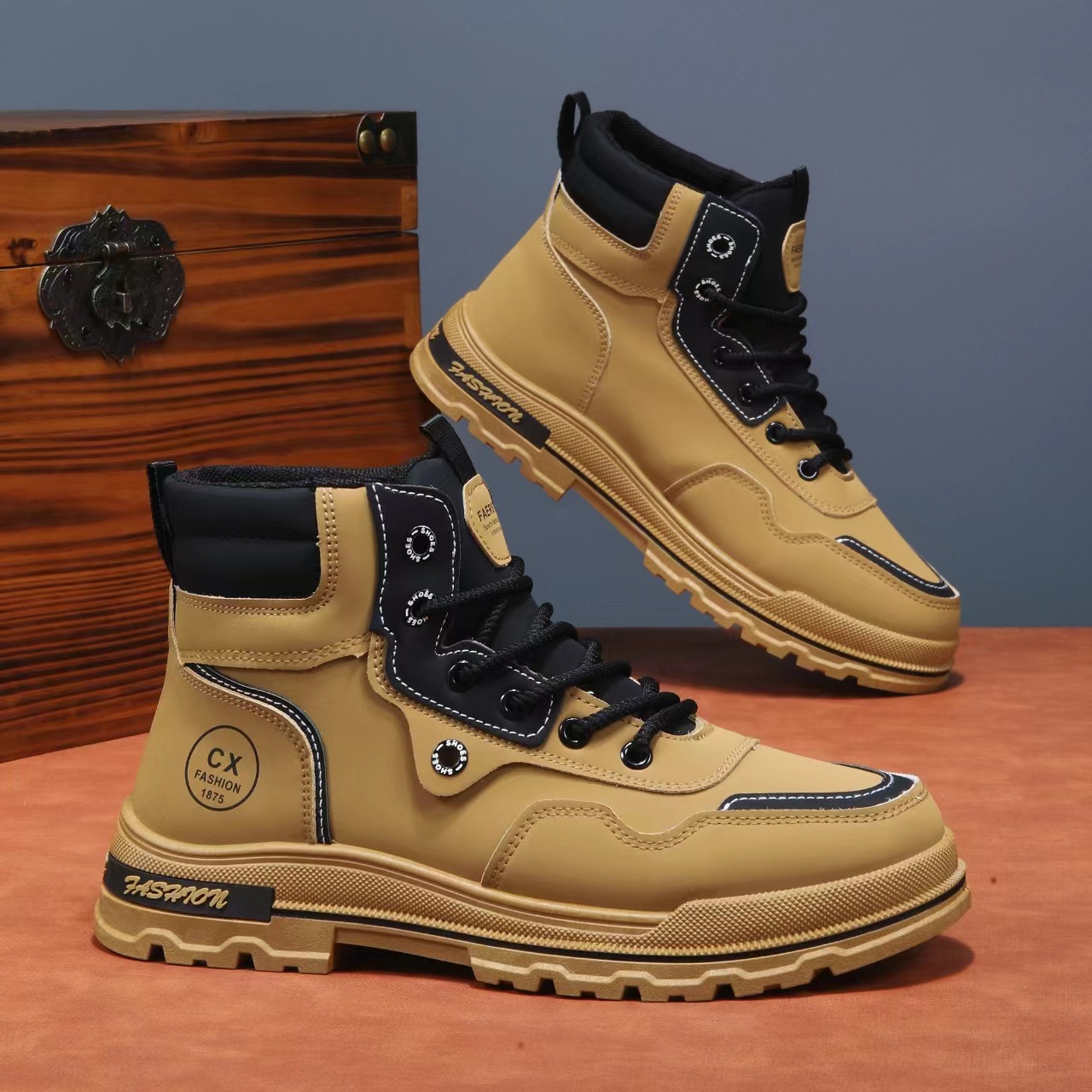 Men's Large Size Versatile Comfortable Casual Boots.