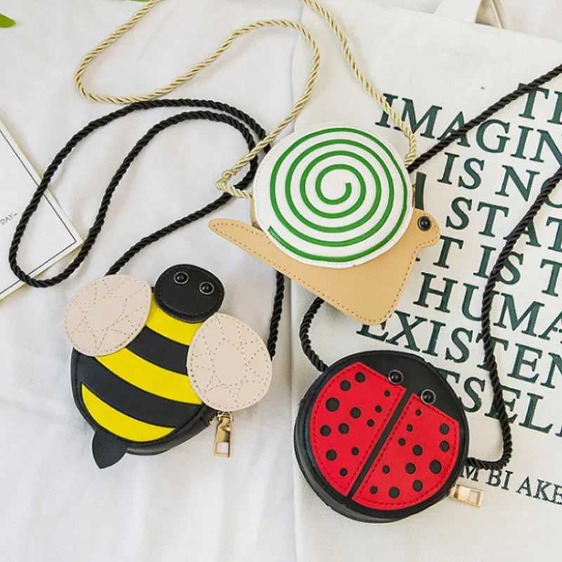 Cute Kids Mini Bags for Toddler Bee / Ladybug / Snail Crossbody Bag Adorable Baby Childrens Small Handbags Gift LX241104