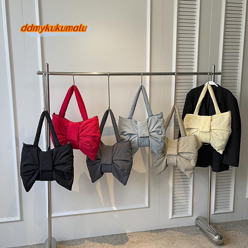2024 new minimalist canvas one shoulder bag, cute and exquisite bow tie, niche crossbody commuting tote bag #31 kukumalu