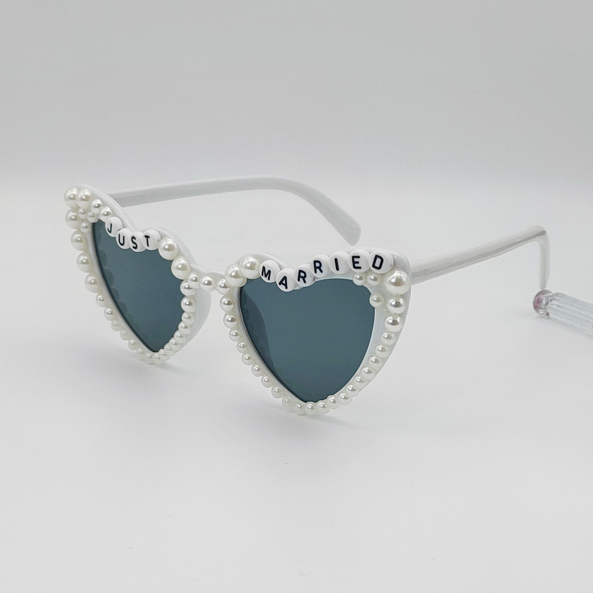 Pearl Wedding English Letter Bridal Love Single Party Sunglasses F10.16-8.8 65c75