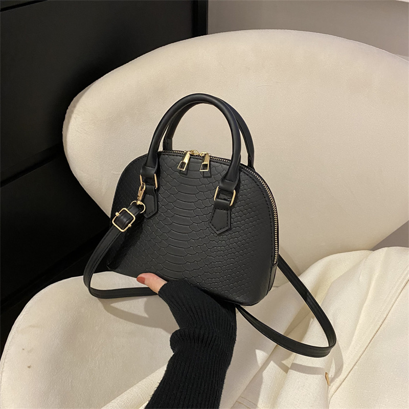 2025 Summer New Shell Bag Solid Color Simple Fashion Designer Original High Quality Handbag Light Luxury Crossbody Bag Outdoor Leisure Party Elegant H