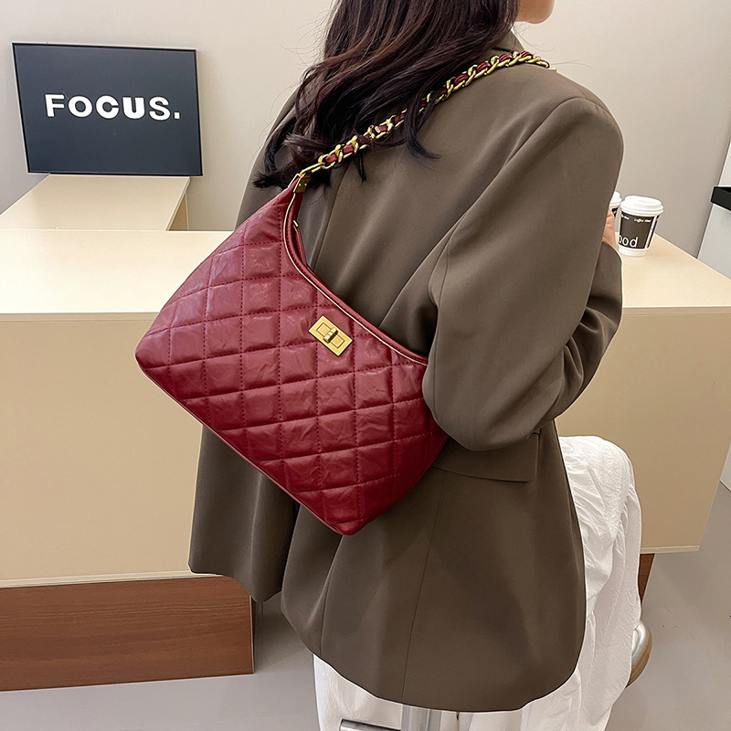 Design Lingge Small Fragrant Wind Chain Bucket New Versatile Underarm Single Shoulder Crossbody Bag Bags Designer Handbags