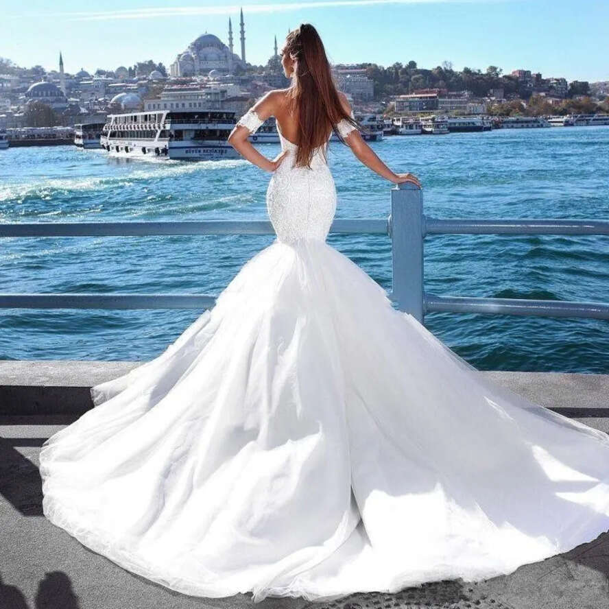 Long Beach Chapel Train Wedding Dresses White Lace Tulle Sexy Backless Sweetheart Neck Vestido De Noiva Bridal Gowns
