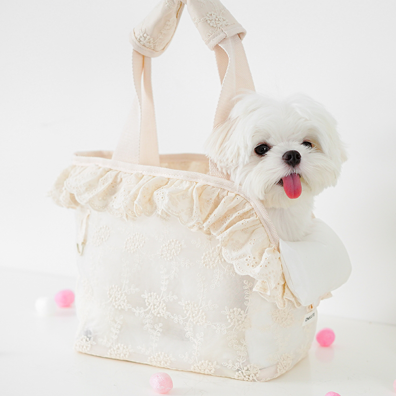 Puppy Strap Dog Walking Pet Accessories Bag Lace Designer Handheld Shoulder Cute Chihuahua Product