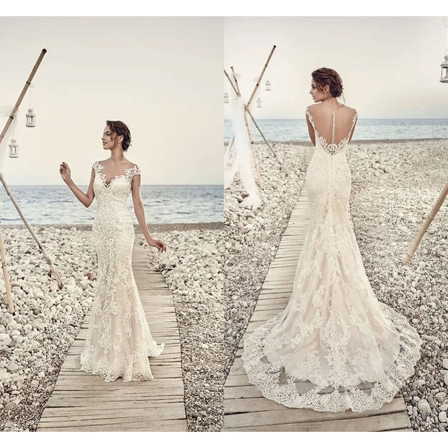 2018 Beach Dresses Mermaid Appliques Gorgeous Sheer V-Neck And Back Cap Sleeve Vintage Lace Wedding Gowns Custom Made