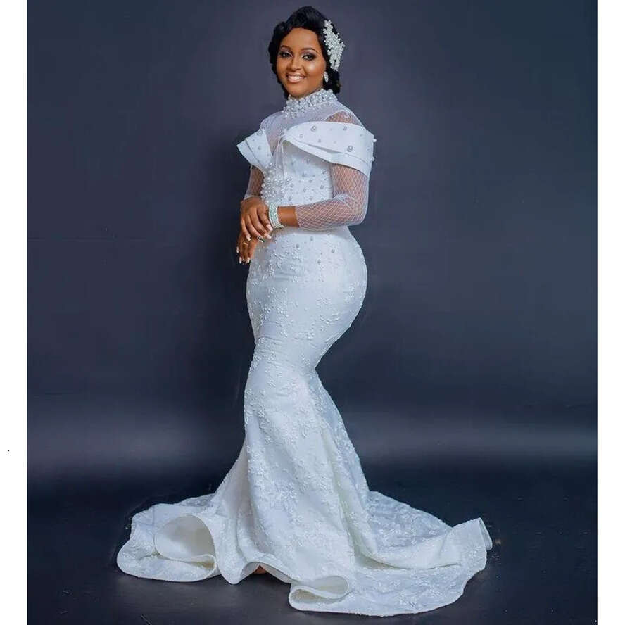 2022 Plus Size Arabic Aso Ebi Urious Mermaid Lace Wedding Pearls Long Sleeves Vintage Bridal Gowns Dress