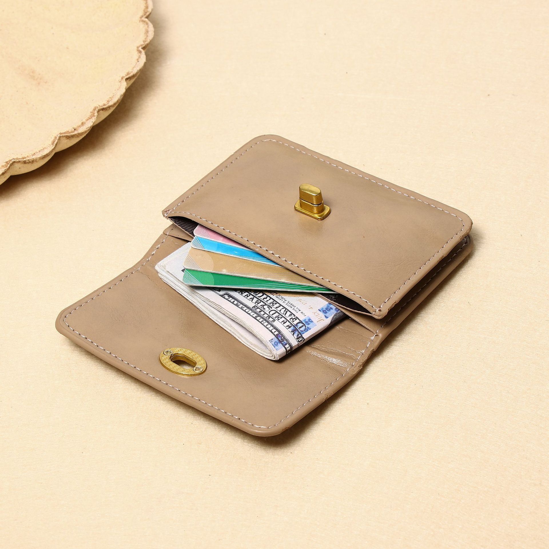 New Korean version Instagram minimalist solid color lock buckle multi-layer Women's high-end feeling wallet card bag