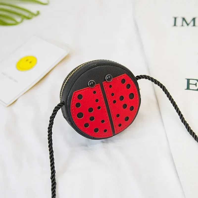 Cute Kids Mini Bags for Toddler Bee / Ladybug / Snail Crossbody Bag Adorable Baby Childrens Small Handbags Gift LX241104