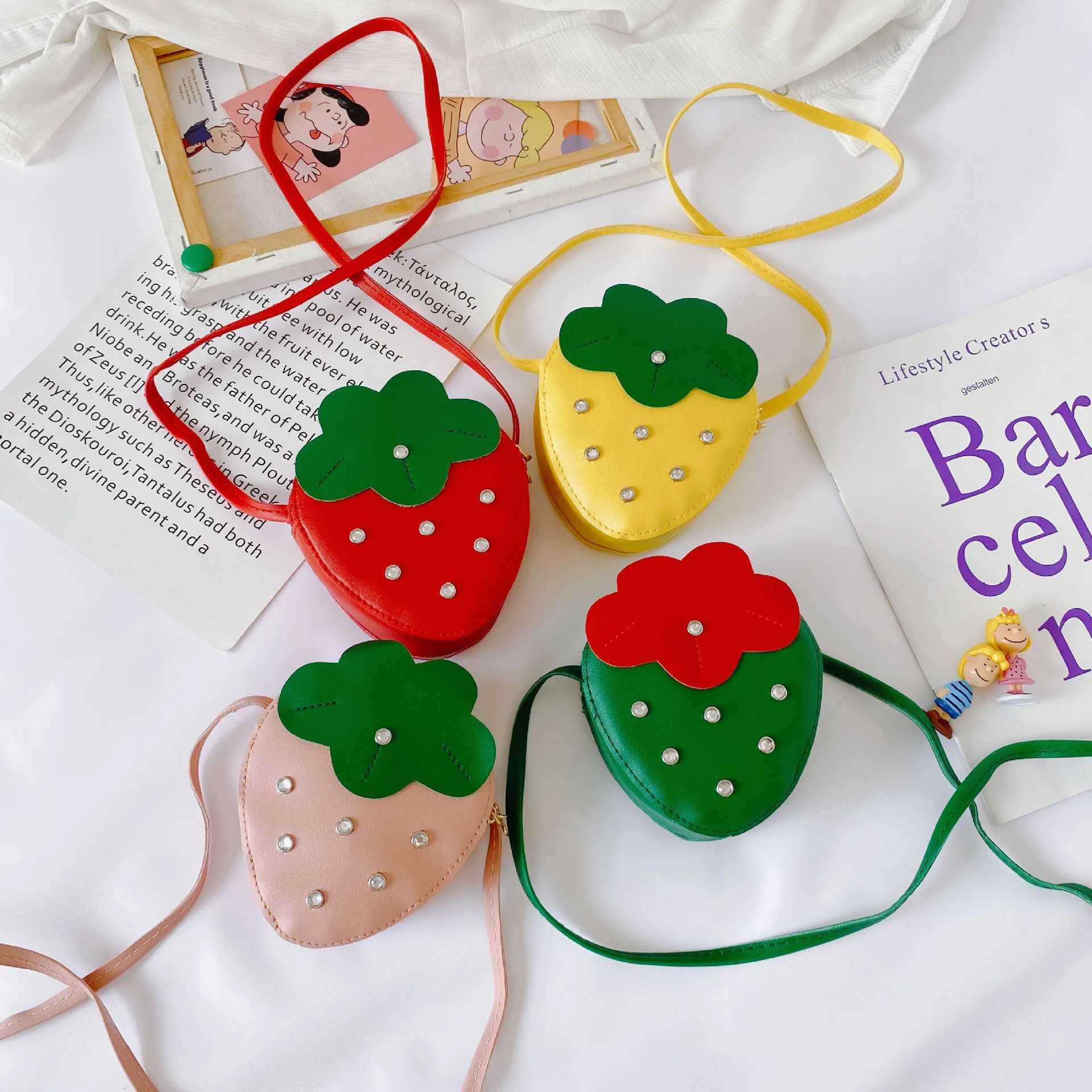 Cute Straw Berry Shaped Crossbody Bag Girls Mini PU Leather Messenger Bag Wallet Coin Purse Shoulder Bag for Kids LX241104