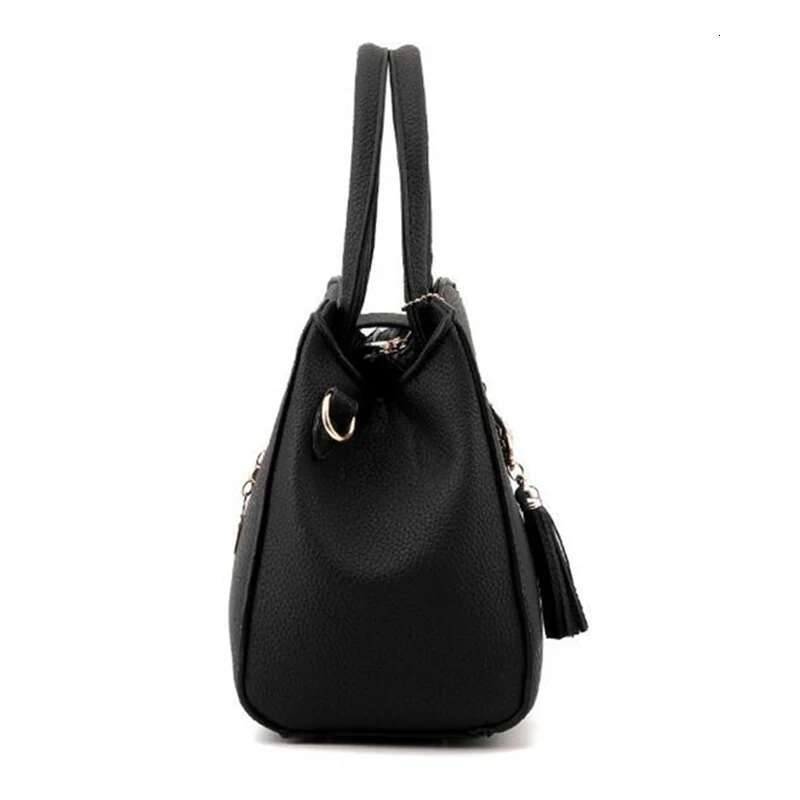 Designer Bag Luxury Brand Women Bag Top-Handle Bags Fashion Shoulder Messenger Bags PU Leather Handbag Ladies Tassel Travel Shopper Totes purse luxury