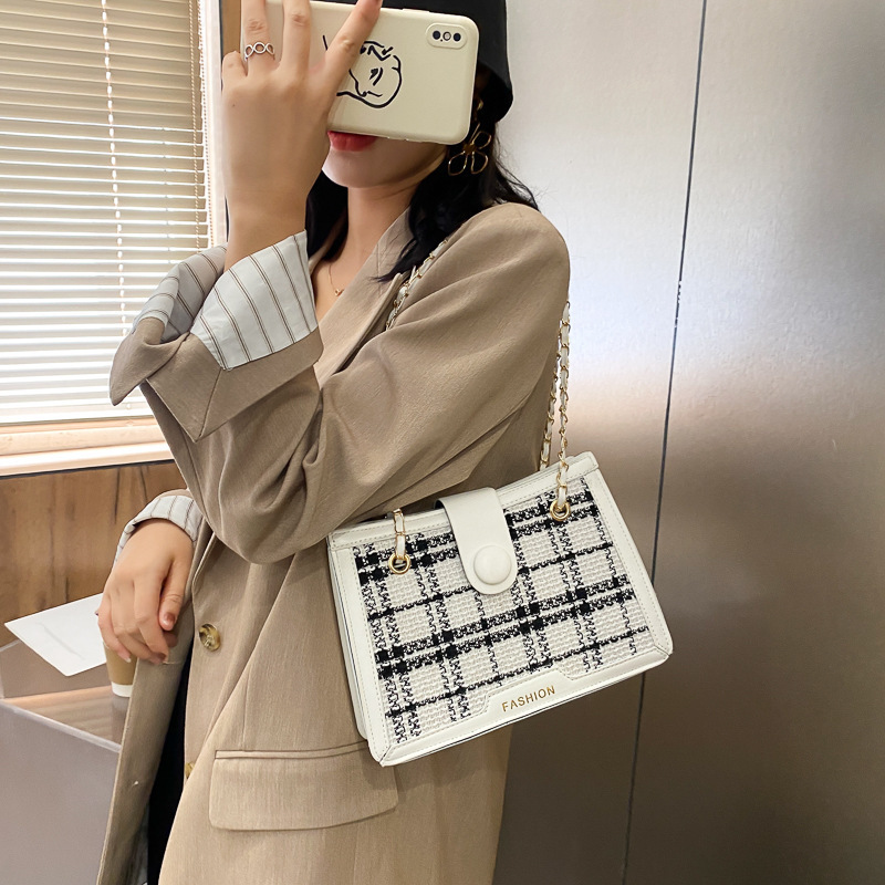 2025S Fashion Designer New Autumn And Winter Minimalist Niche Chain Shoulder Bag For Women