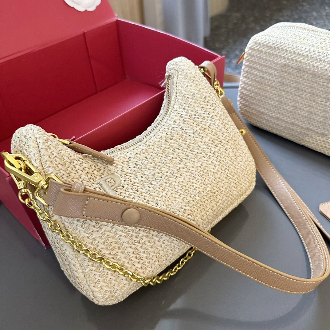 Fashion women's Raffias Straw Designer Tote Bags luxury embroidery clutch handbags purse summer Underarm bag mens Crochet weave triangle travel Crossbody hand bags