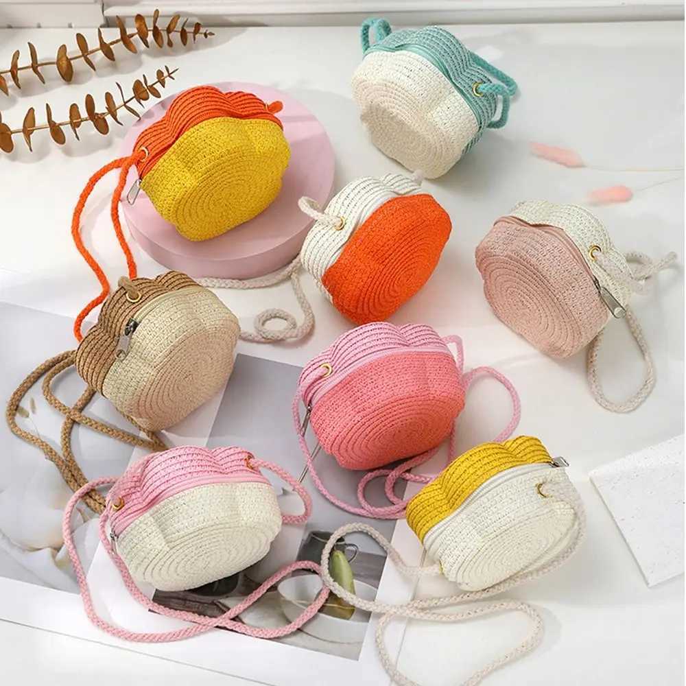New Fashion Flower Woven Crossbody Bag Childrens Straw Shoulder Bags Bicolor Beach Bag Coin Purse Hat Shape Bag LX241104
