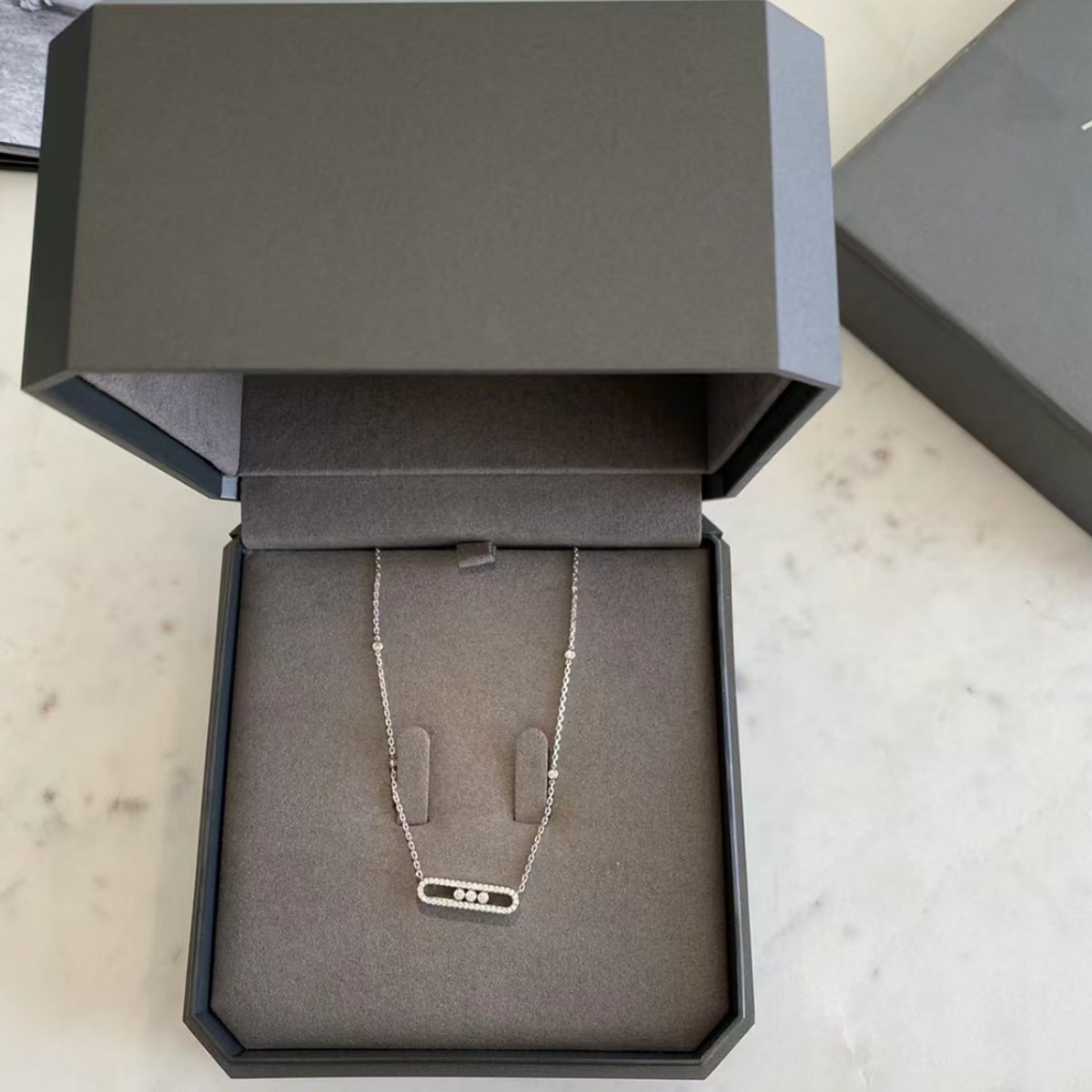 High version three trumpet sliding full diamond necklace niche all-in-one high sense geometric designer pendant jewelry women