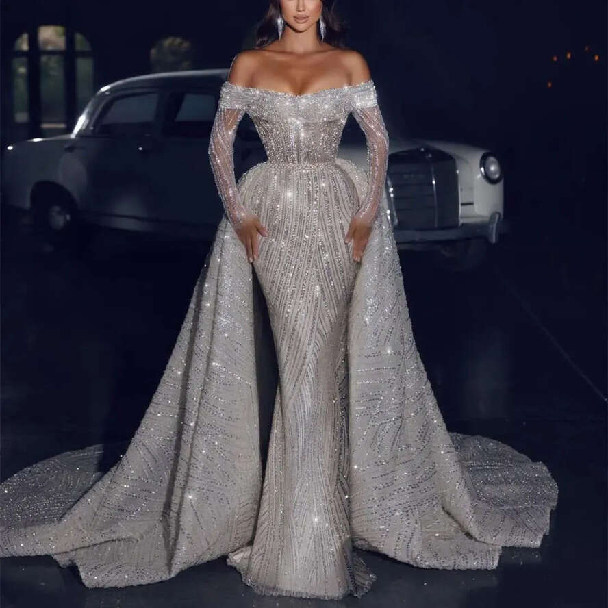 Sparkg Wedding Long Sleeves Bateau Off Shoulder Sequins Appliques D Lace Formal Dresses Detachable Bridal Gowns Sweep Train De Novia GJ