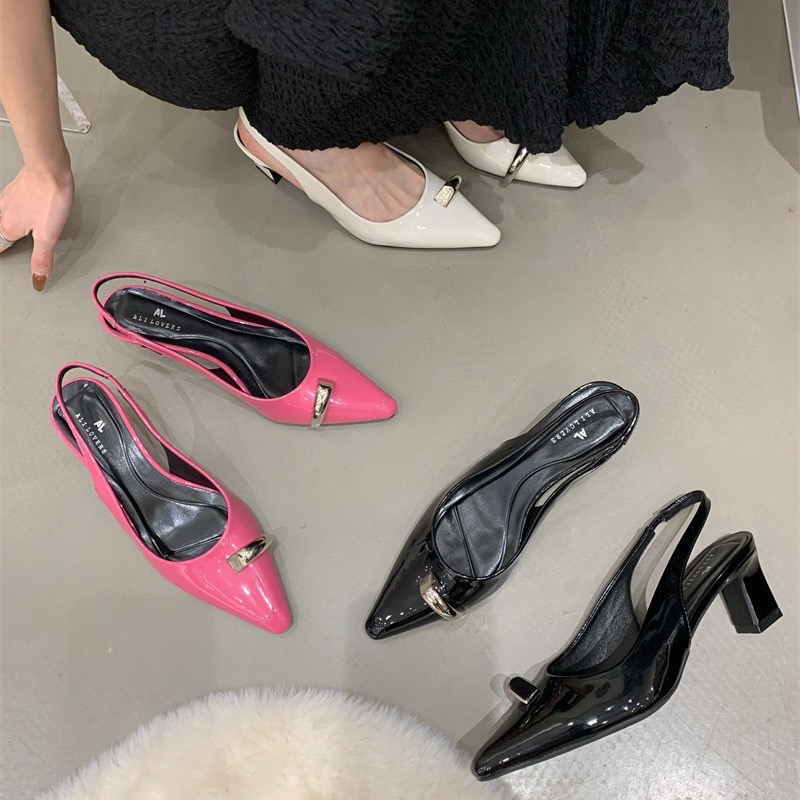 Designer Pointed Flat Metal Sandals Women 2024 New Open Toe Low Heel Shoes Women's Fashionable Sandalias