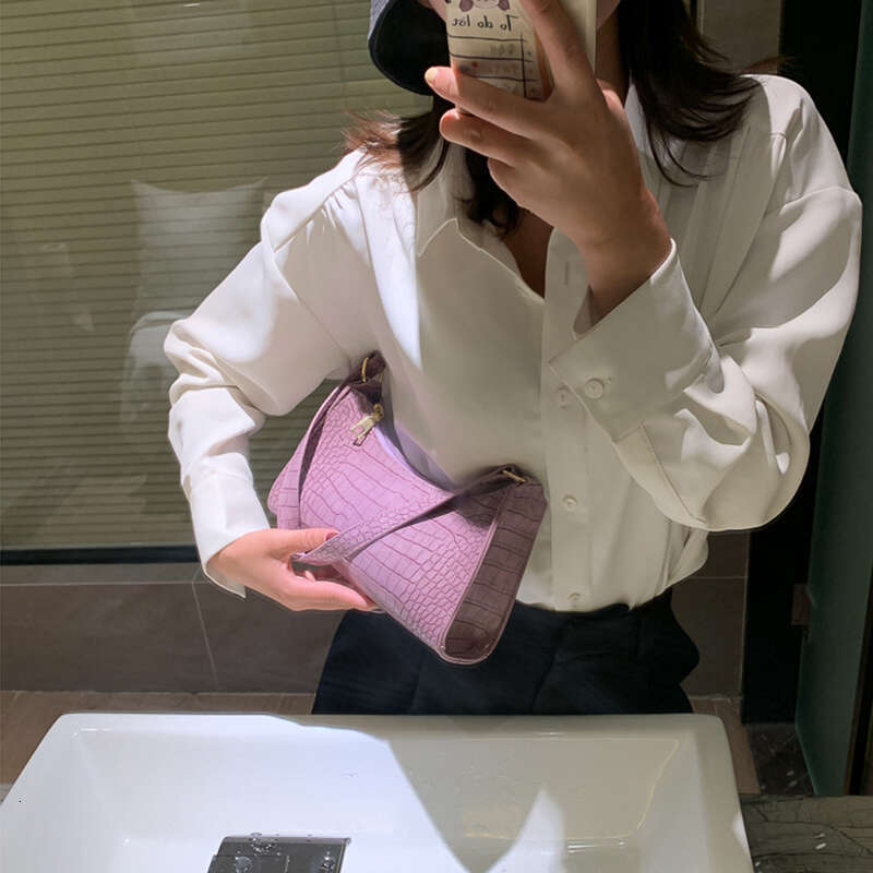Designer Bag Retro Crocodile Pattern Shoulder Bag For Women PU Leather Armpit Bag France Clutch Bag Casual Female Clutch Handbags Purse Tote purse lux