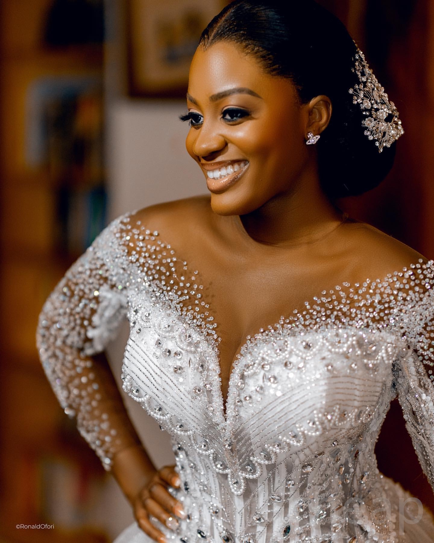 Aso Arabic Ebi Plus Size Ivory Lace Mermaid Wedding Sheer Neck Full Sleeves Rhies Beaded Detachable Train Bridal Gowns Dresses