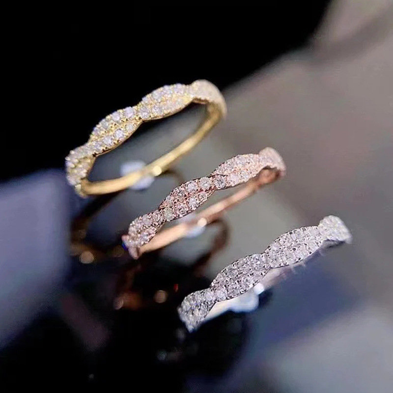 Wedding Ring 925 Sterling Silver Personality Fashion Full Diamond Twist Ring Women's Stackable Crystal Ring Platinum Diamond Ring Luxury Wedding 
