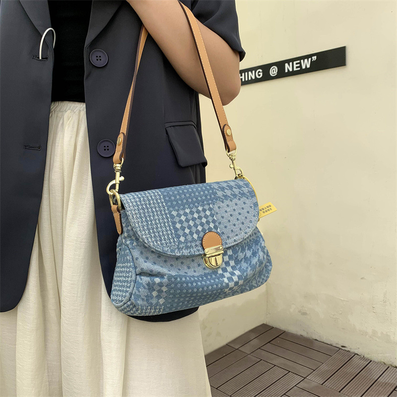 Autumn Large Capacity Versatile Contrasting Denim Casual Small Square Bag