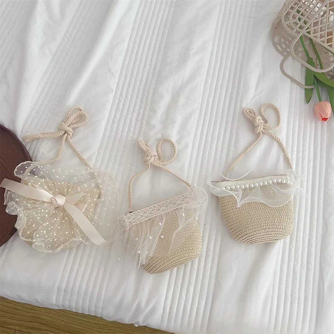 Childrens Shoulder Bag Ins Sweet Bow Pearl Flower Straw Bag Summer Baby Concave Shape Crossbody Bag LX241104