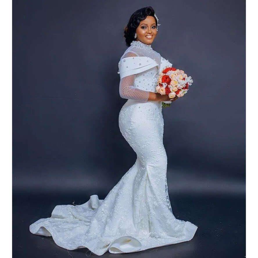 2022 Plus Size Arabic Aso Ebi Urious Mermaid Lace Wedding Pearls Long Sleeves Vintage Bridal Gowns Dress