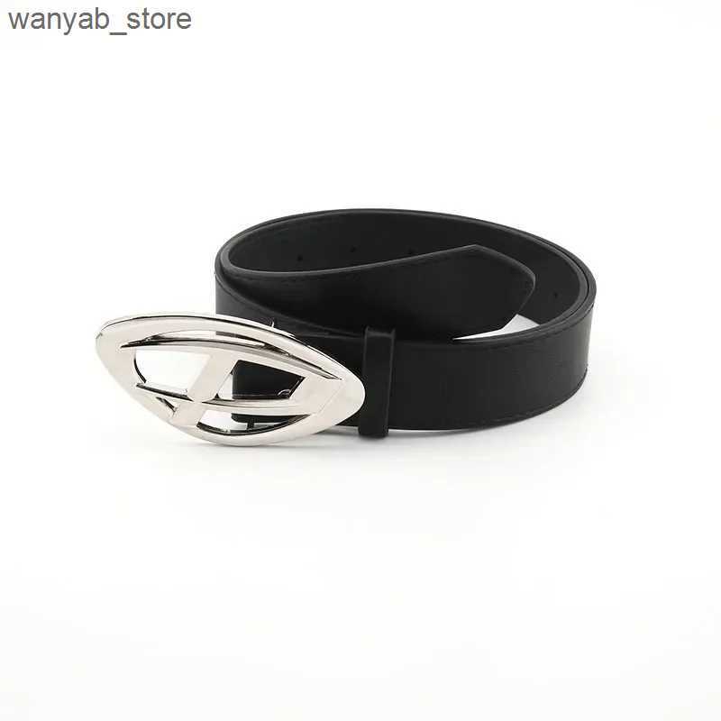 Belts New Fashion Y2k Belt Pu Leather Jeans Belt Simple Fashion Casual Gothic Moon Star Buckle Belt Retro Design L240910