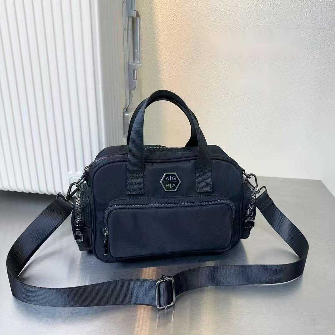 Fashionable women's bag, nylon handbag, casual simple shoulder bag, practical crossbody bag with multiple pockets, versatile commuting 241115