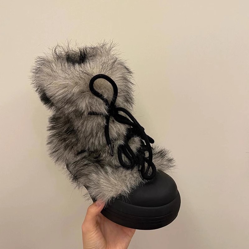 Comfortable Lightweight NEW Warm Thick Soled Fur Snow Boots.