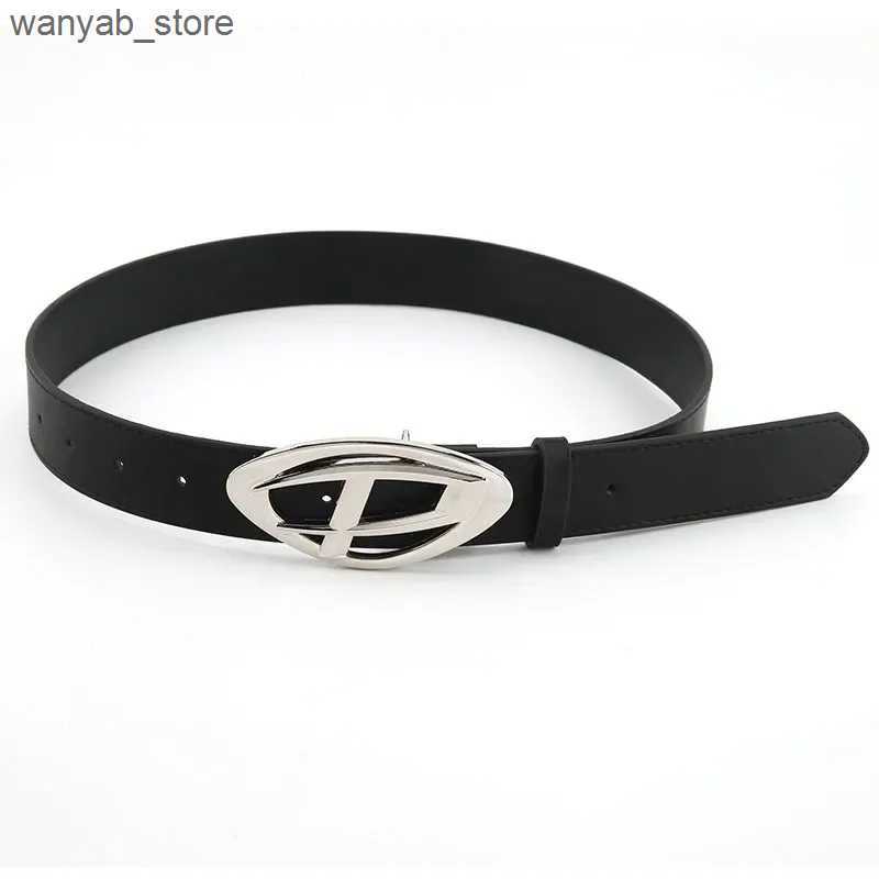 Belts New Fashion Y2k Belt Pu Leather Jeans Belt Simple Fashion Casual Gothic Moon Star Buckle Belt Retro Design L240910
