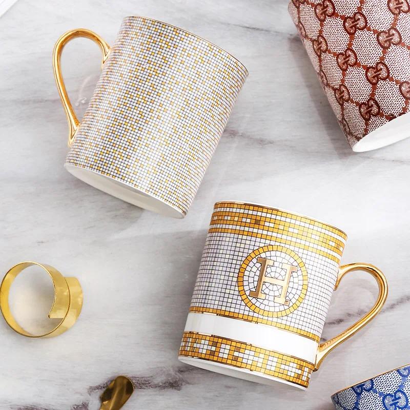 Mugs Mugs Straight European Creative Drawing Gold Edge Ceramic Mark Cup Home Breakfast Afternoon Tea Coffee Set S247236