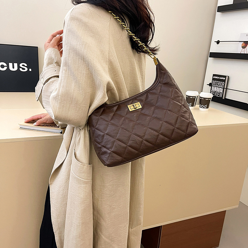 Design Lingge Small Fragrant Wind Chain Bucket New Versatile Underarm Single Shoulder Crossbody Bag Bags Designer Handbags