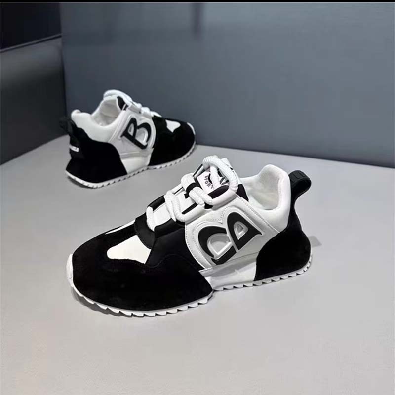 Men's 2024 new comfortable shoes with increased height and soft sole, lightweight and versatile casual sports shoes for men