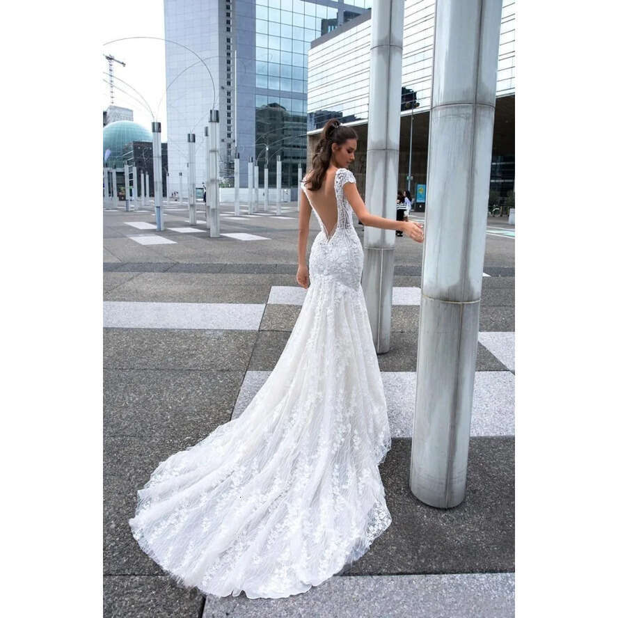 Mermaid Beach Dresses V Neck Lace 3D Ral Applique Beading Backless Bridal Gowns Plus Size Bohemia Wedding Gown