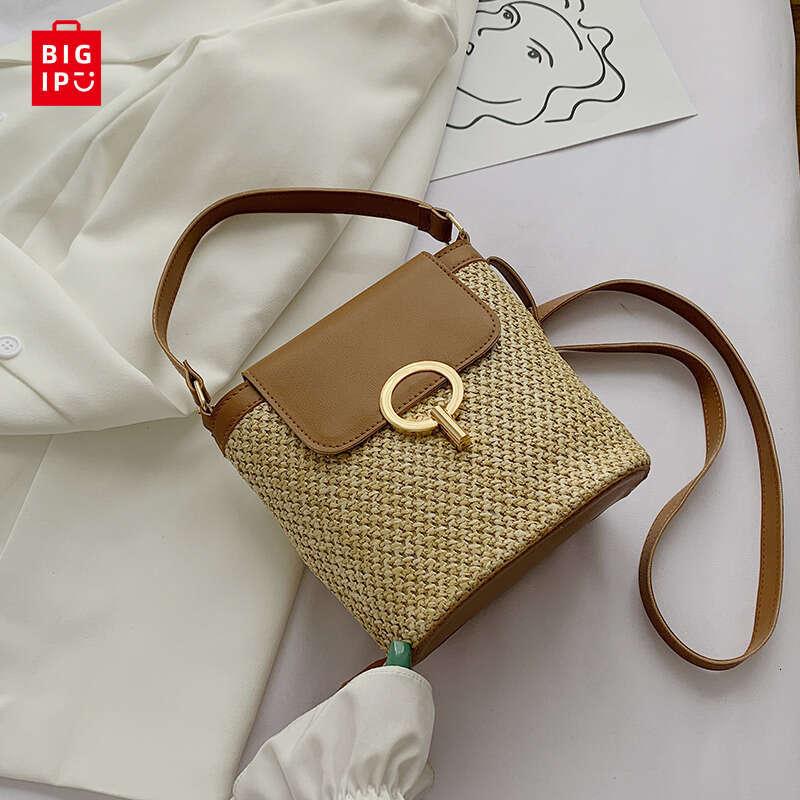 Designer Bag Summer New Straw Bucket Bag For Women New Crossbody Bag Beach Handbag Vacation Shoulder Bag Design Lady Bag Travel Purse Bolsa purse luxu