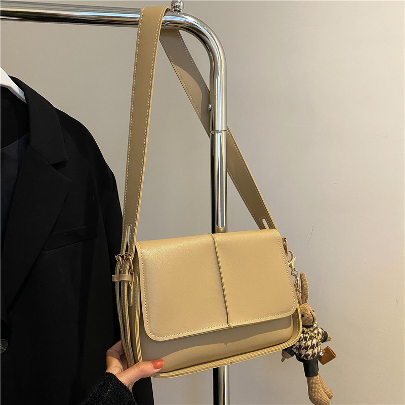 2025 Designer 2024 New 3 Autumn/Winter Solid Color Fashion Small Square Single Shoulder Crossbody Bag for Women