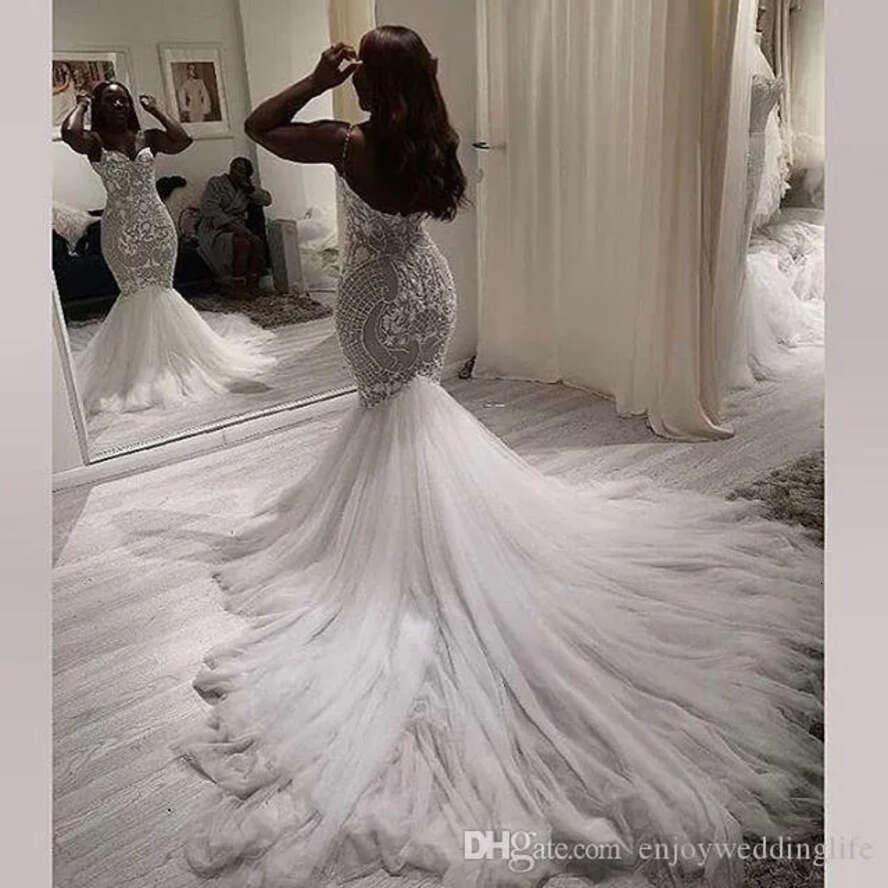 Modern South African Mermaid Wedding Dress Bridal Gown Sexy V Neck Spaghetti Straps Lace Pattern Tulle Long Vestido De Noiva