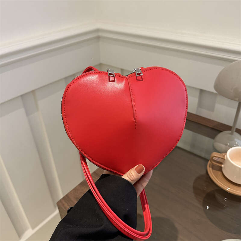 Fashion - Heart-Shaped Crossbody With Wide Shoulder Strap In Solid Color, Versatile Casual Bag For Women