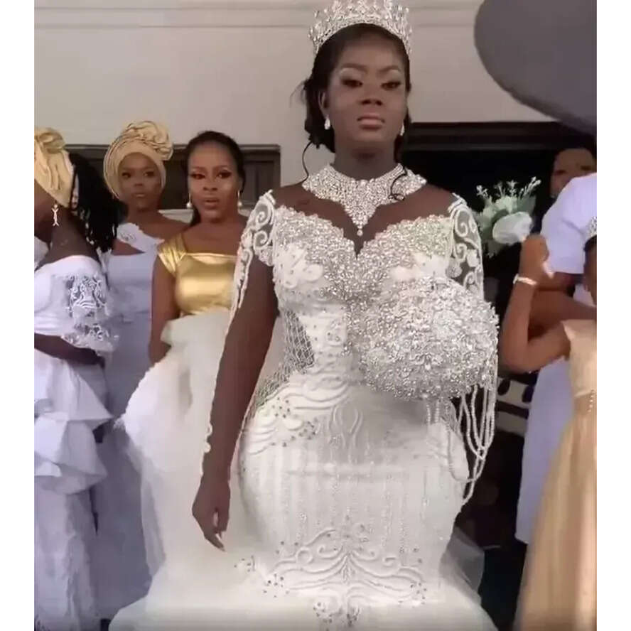 2022 Plus Size Urious Mermaid Wedding Gowns Sheer Neck Lace Formal Party Second Reception Arabic Sparkly Beaded Bridal Dresses