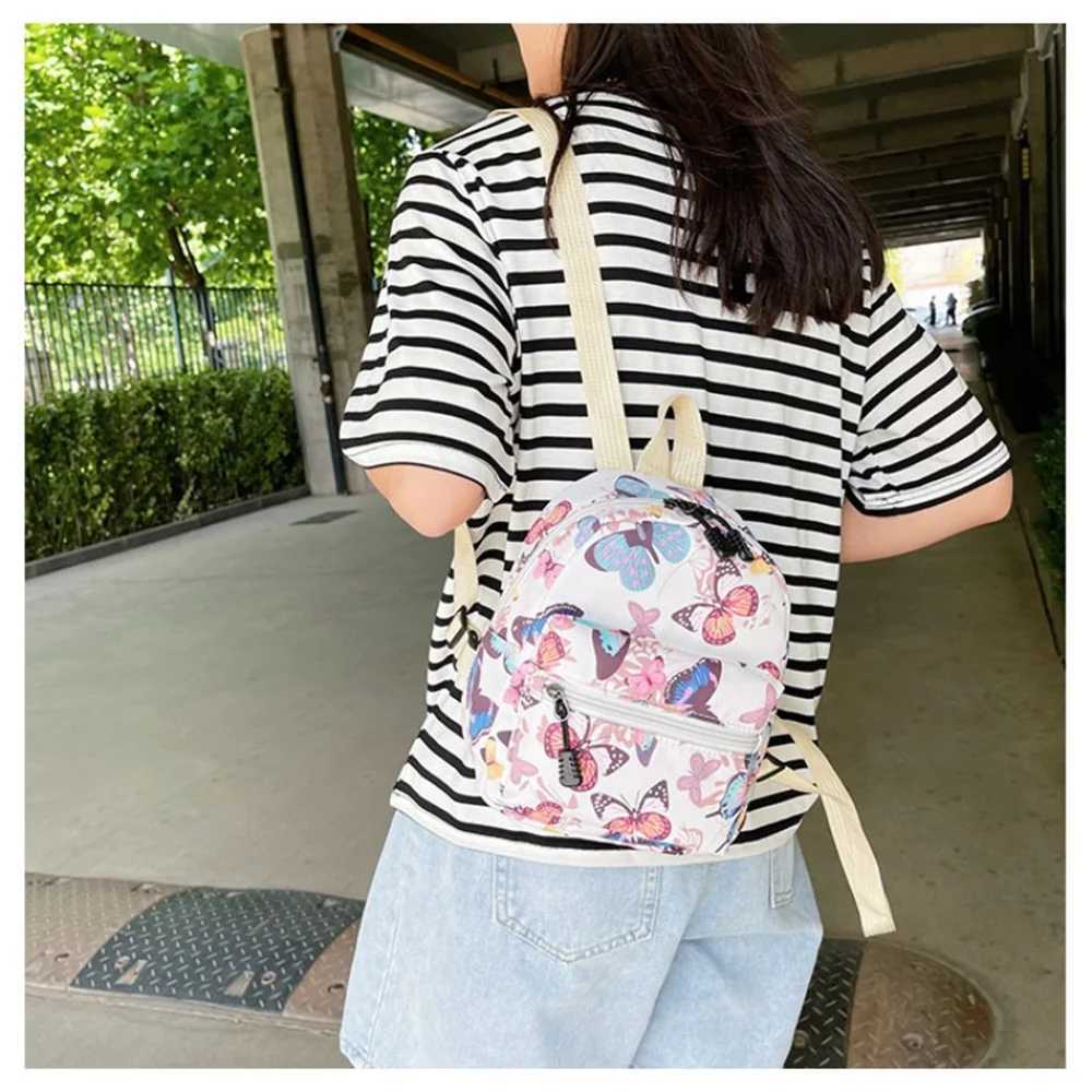 Fashionable Cute Girls Backpack Portable Mini Women Ladies Travel Shoulder Bag Canvas Things for Boy Schoolbag Floral Print LX241104