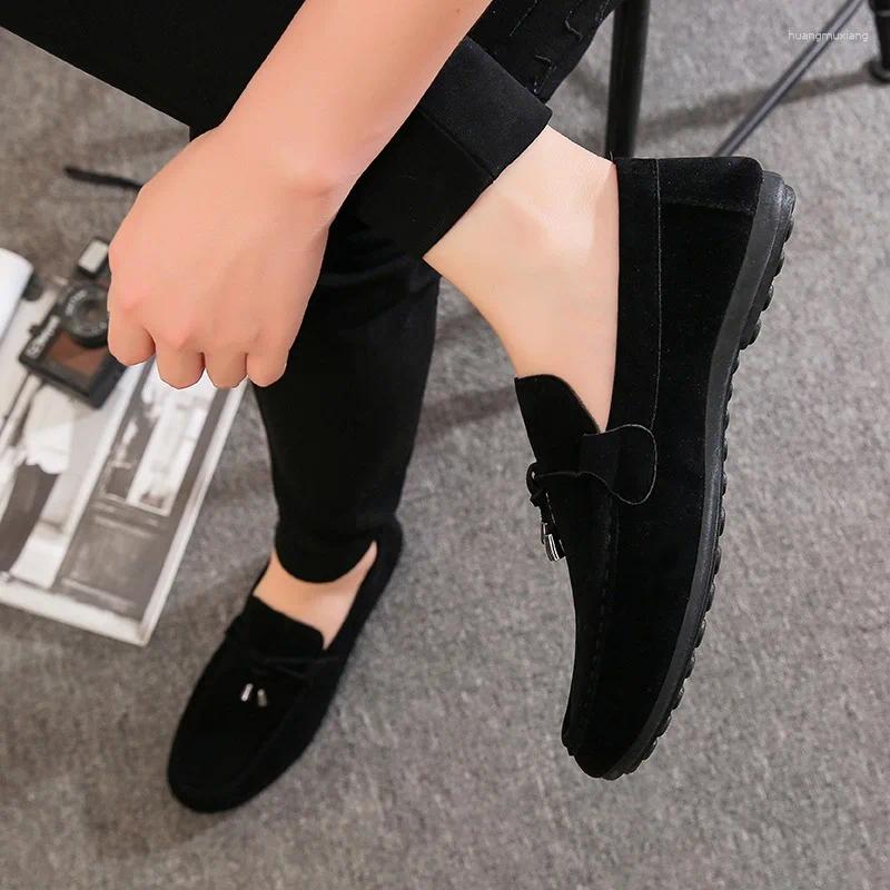 Men's Casual Summer Moccasin-Style Driving Shoes - Soft Leather Flat Loafers with Rubber Sole