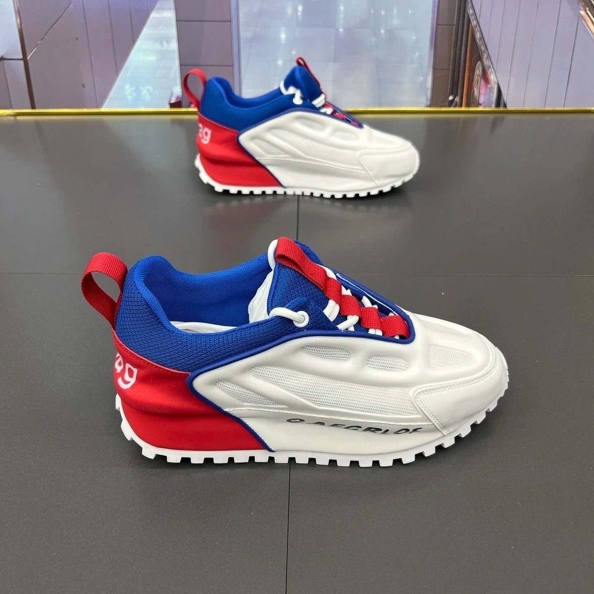 2024 Men's Shoes Summer Breathable Thick soled Interior Height Increasing Men's Trendy Versatile Same Style Casual Sports