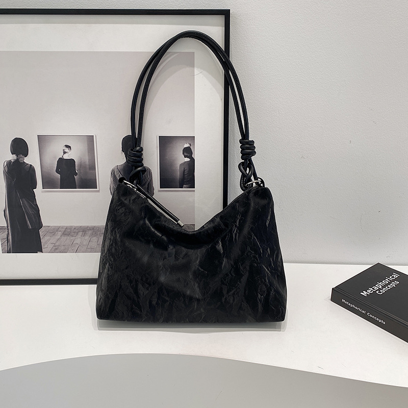 2025 Designer Autumn 3 2024 New Fashion Commuter Versatile Tote Shoulder Bag for Women