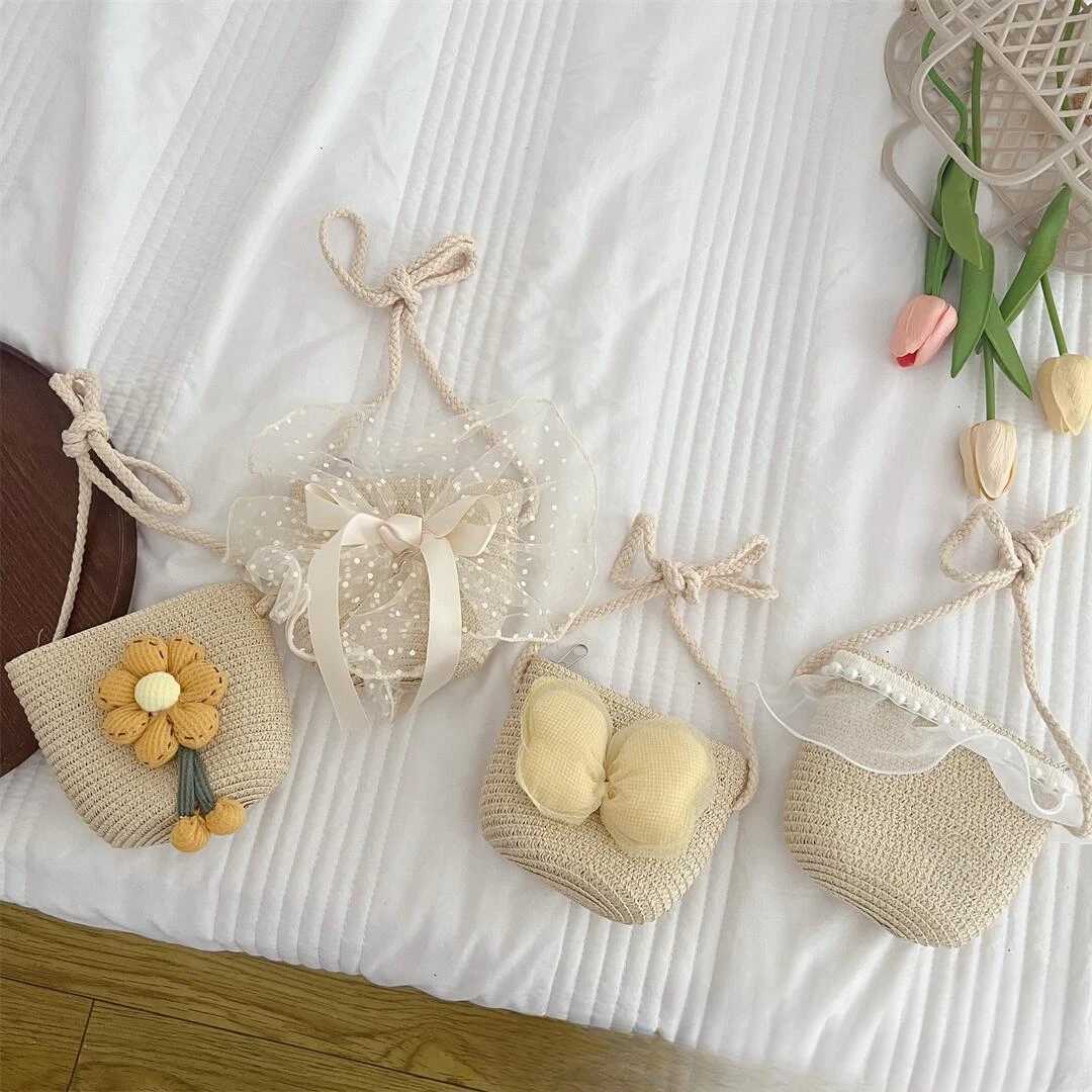 Childrens Shoulder Bag Ins Sweet Bow Pearl Flower Straw Bag Summer Baby Concave Shape Crossbody Bag LX241104