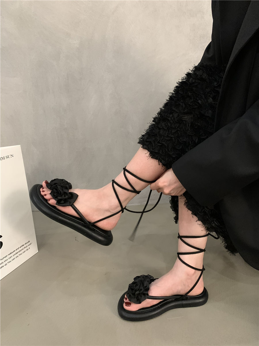 Paired with skirt, ankle strap, thick soled French sandals, women's summer style three-dimensional wer fairy shoes, clip on flip ps