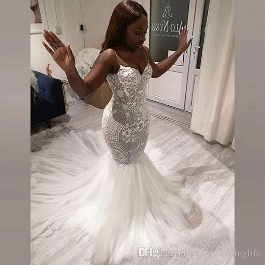 Modern South African Mermaid Wedding Dress Bridal Gown Sexy V Neck Spaghetti Straps Lace Pattern Tulle Long Vestido De Noiva