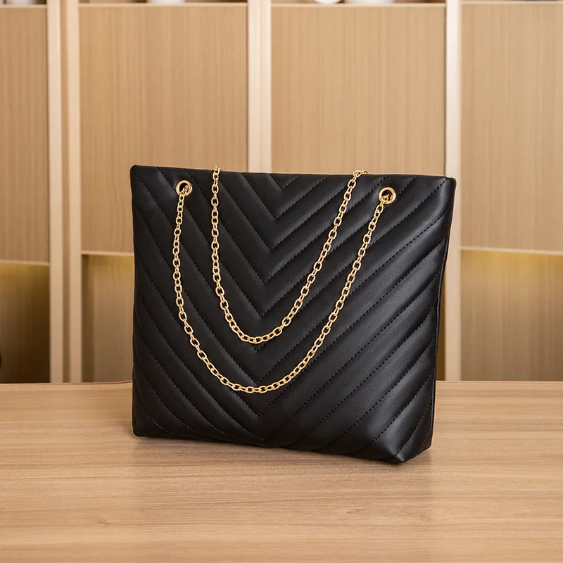 Women's Exquisite Shopping Bag Large Capacity Shoulder High Quality Pu Leather Handbag Ladies Wild Bags Purses And Handbags
