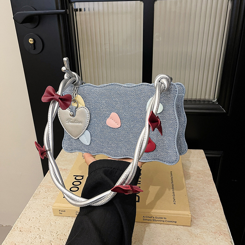 High End Armpit For Bags Designer Handbags Shoulder Bag, Niche Design, Stylish And Versatile Small Square Bag